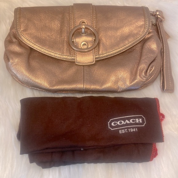 Coach Cooper Bronze Ali Large Clutch - Picture 9 of 11
